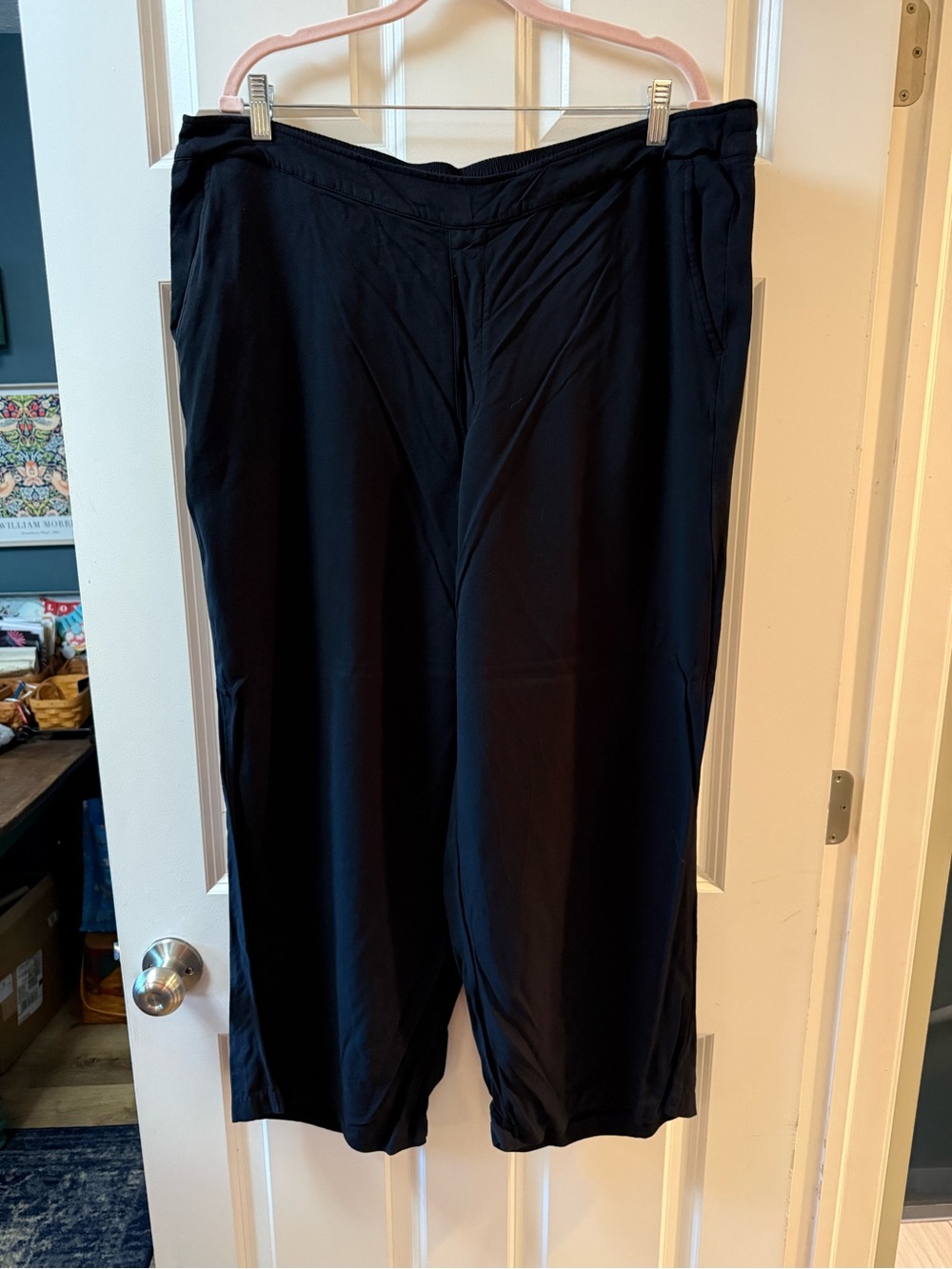 Old Navy Charcoal Gray Elastic Waist Pull-On Pants